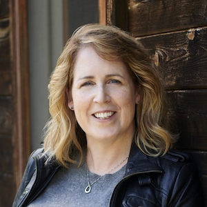 Photo of author Kelley Armstrong